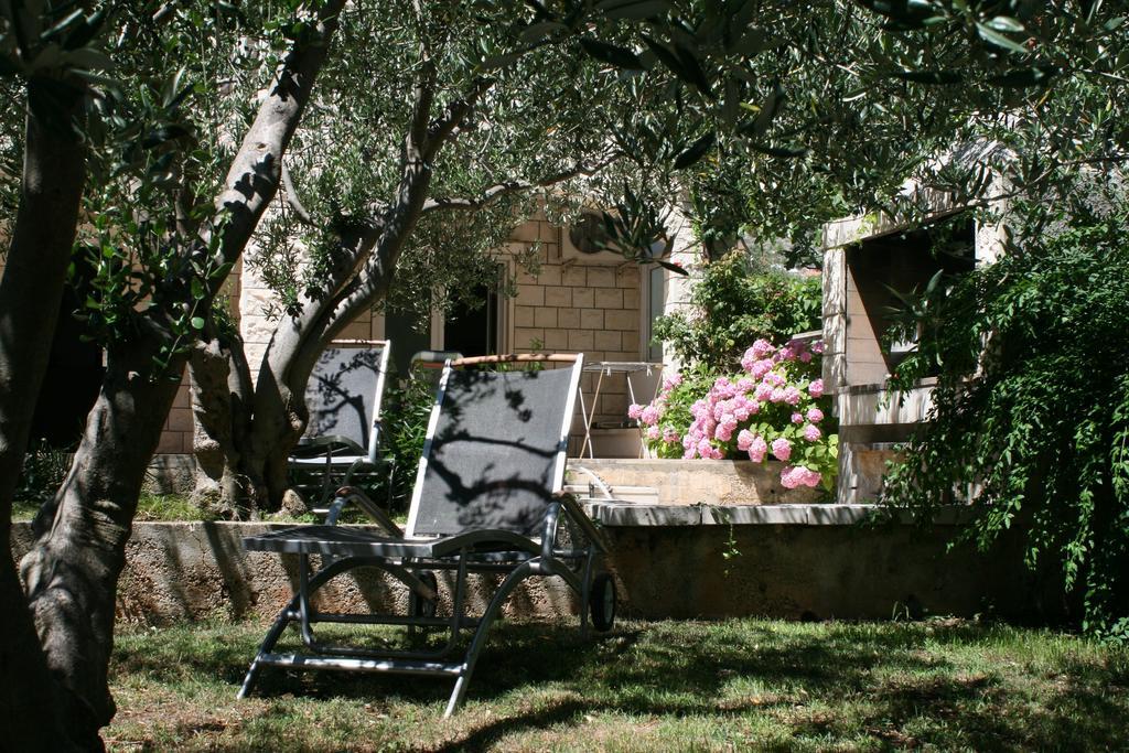 Apartments Jagoda Bol Extérieur photo